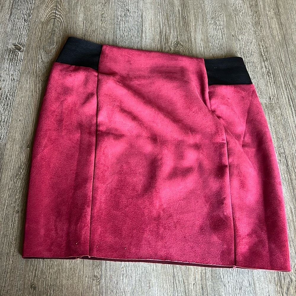 Vero Moda Burgundy Faux Suede Pencil Skirt XXL - Picture 2 of 5